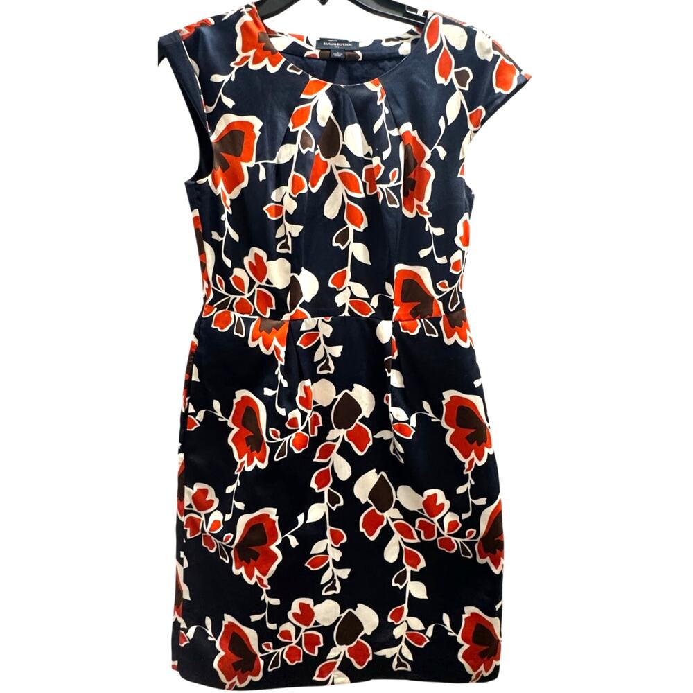 Banana Republic Dress Women’s Size 0 floral sheath silhouette with cap sleeves